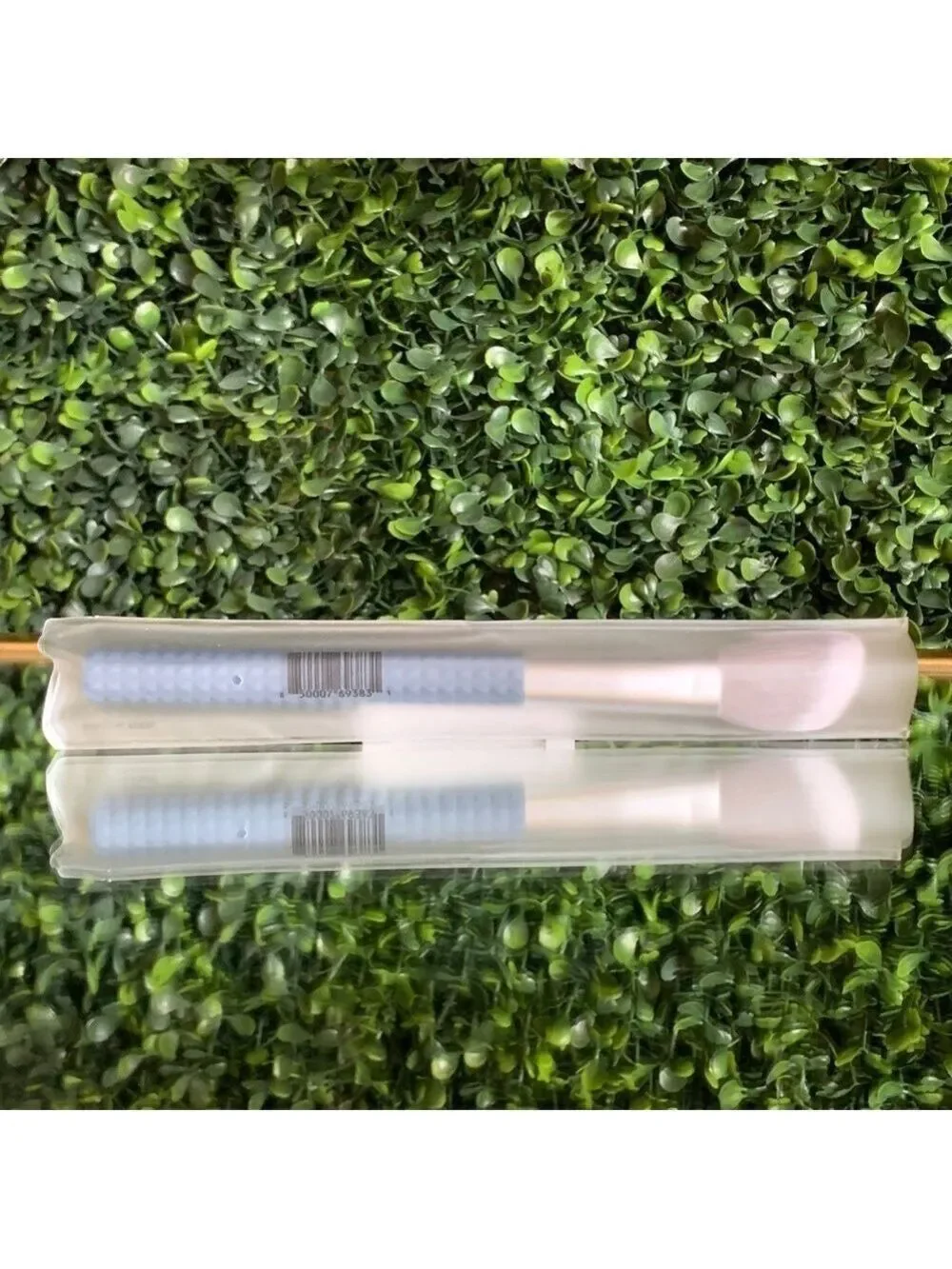 LARUCE Beauty Angle Brush LR304 | NEW | LR 304